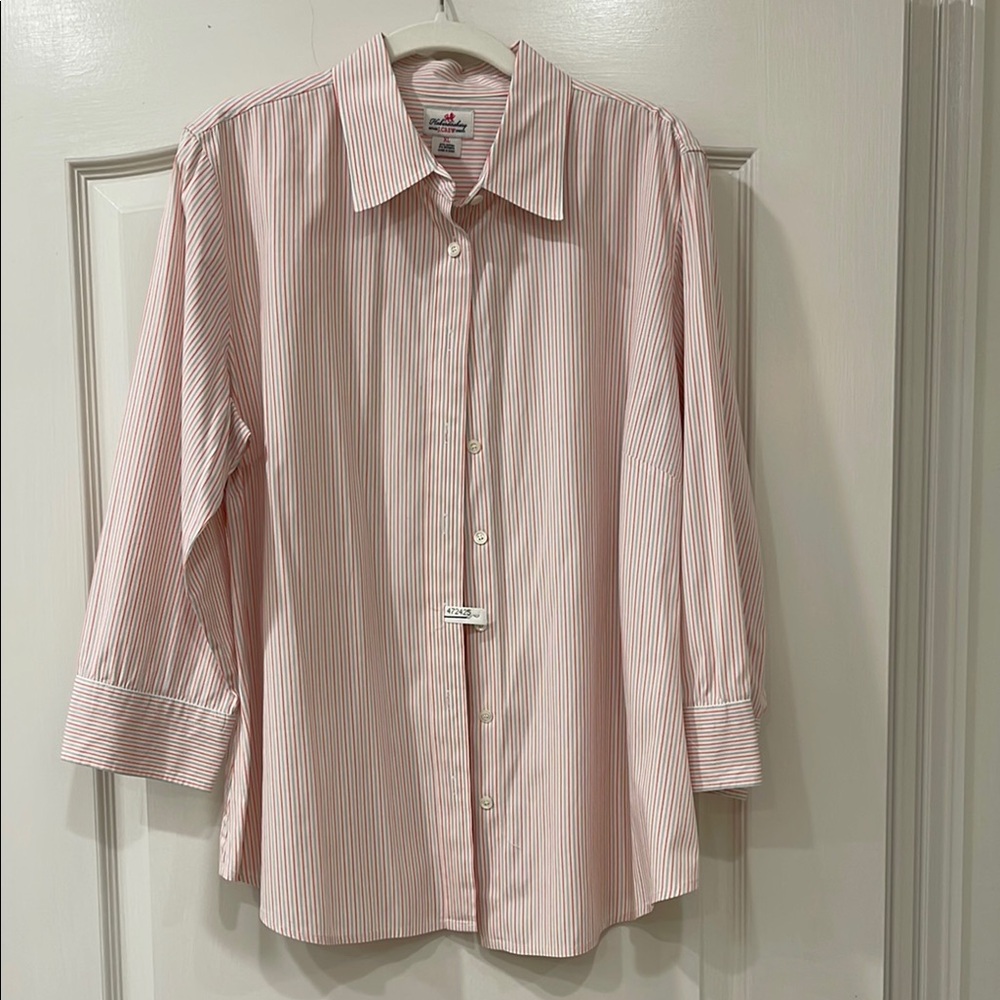 J Crew Women’s Long Sleeved Striped Button Down Shirt.